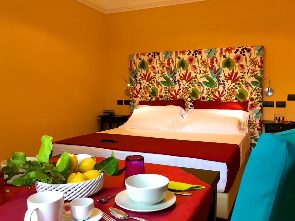 Residenza Viviani Bed & Breakfast Sant'Agnello Bagian luar foto